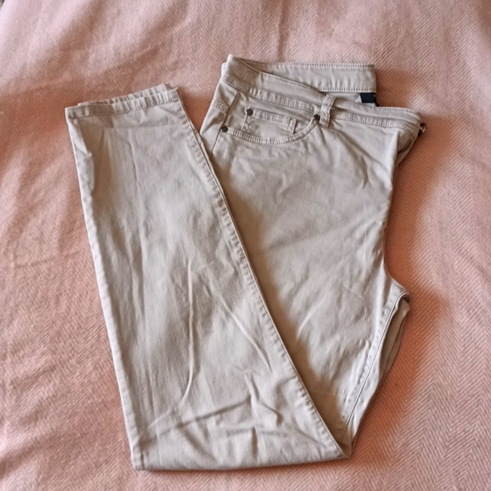 Style & Co Light khaki jeans